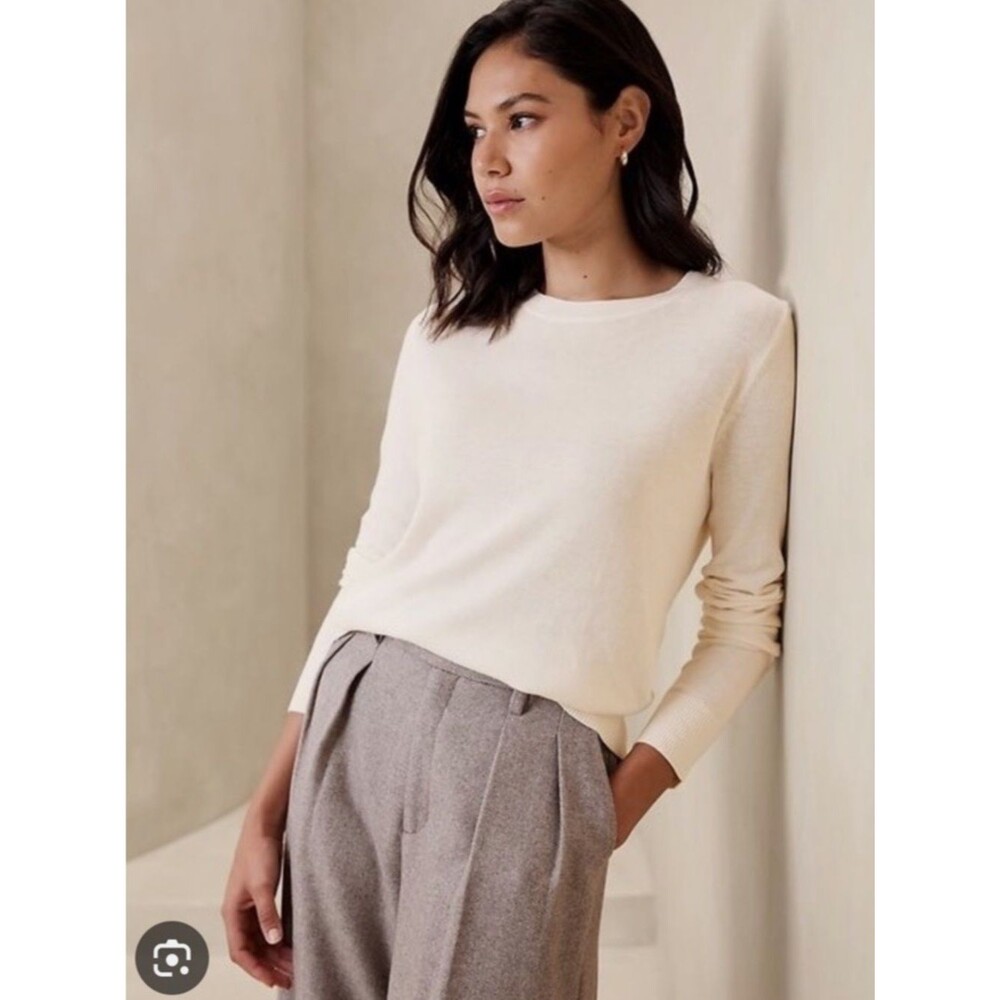 Banana Republic Cream Forever Sweater